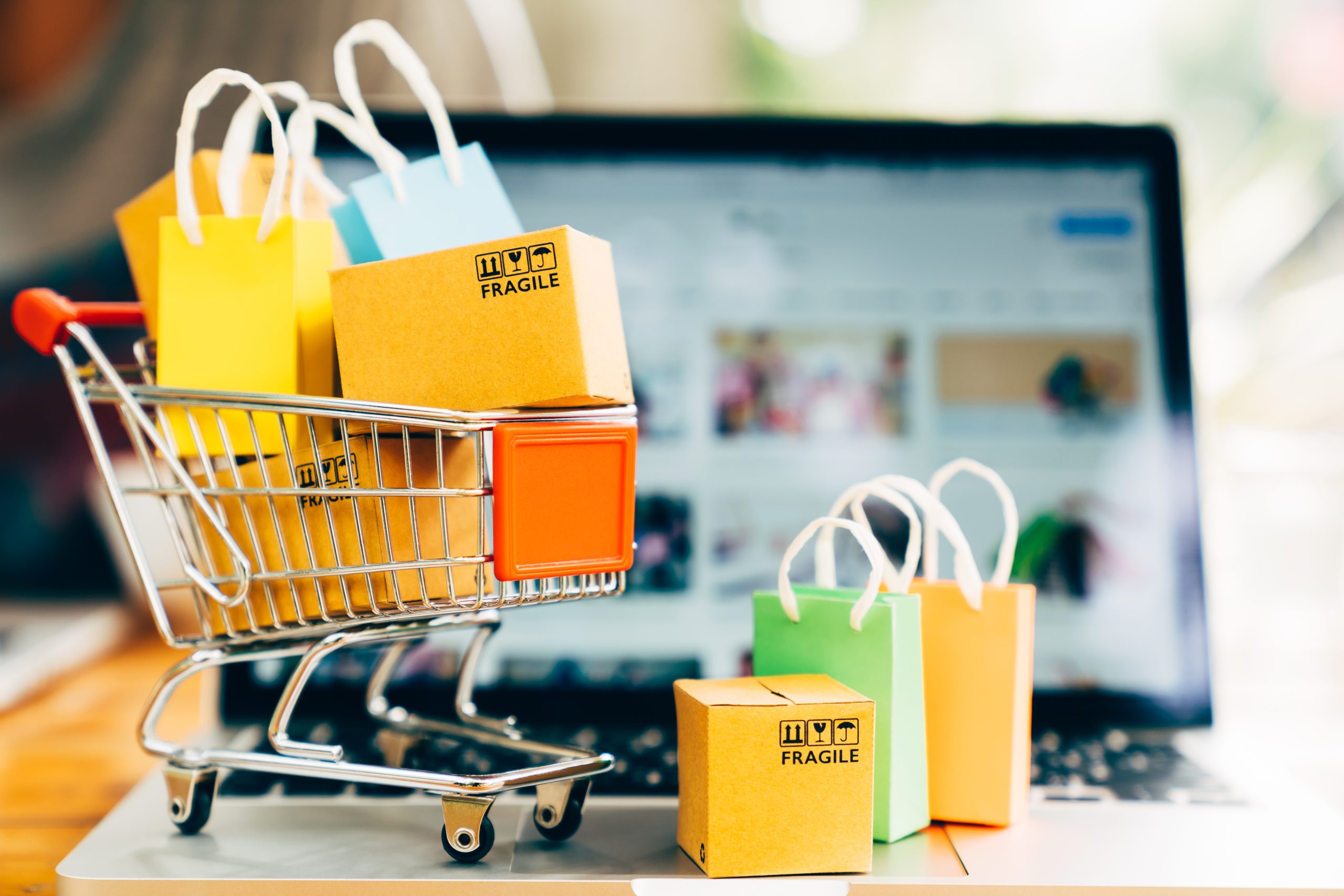 Ecommerce Marketing: Unboxing ajuda a aumentar as vendas da sua loja  virtual — Blog IOPAY