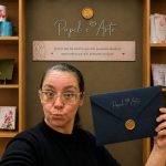 Papel e Arte: dos convites às lembranças de grandes celebrações artesanou papelaria personalizada